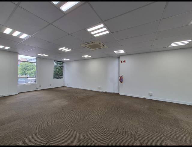 170M² OFFICE TO LET IN ROSEBANK